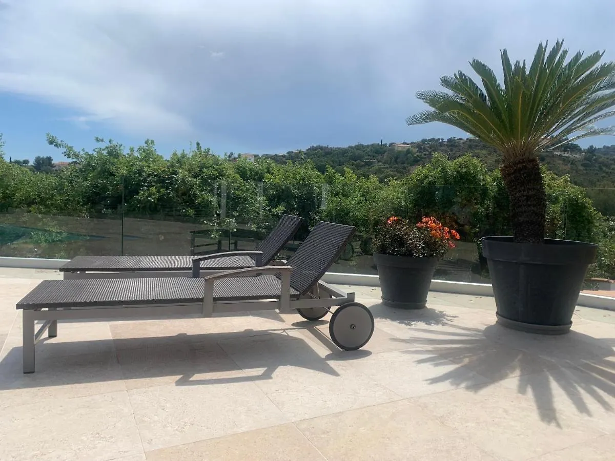 Maison Villa Contemporaine Vue Mer A Hyeres Var