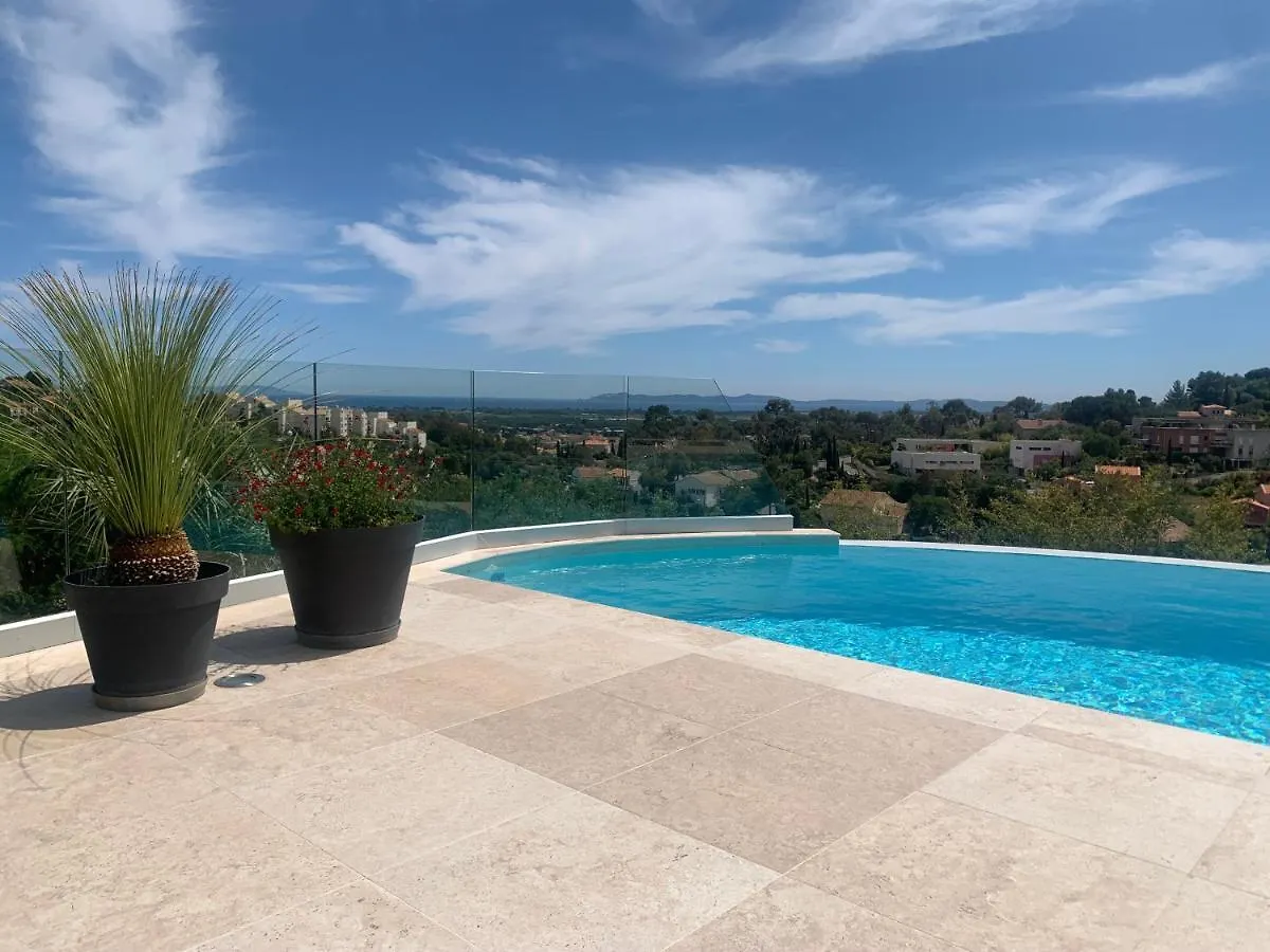 Maison Villa Contemporaine Vue Mer A Hyeres Var
