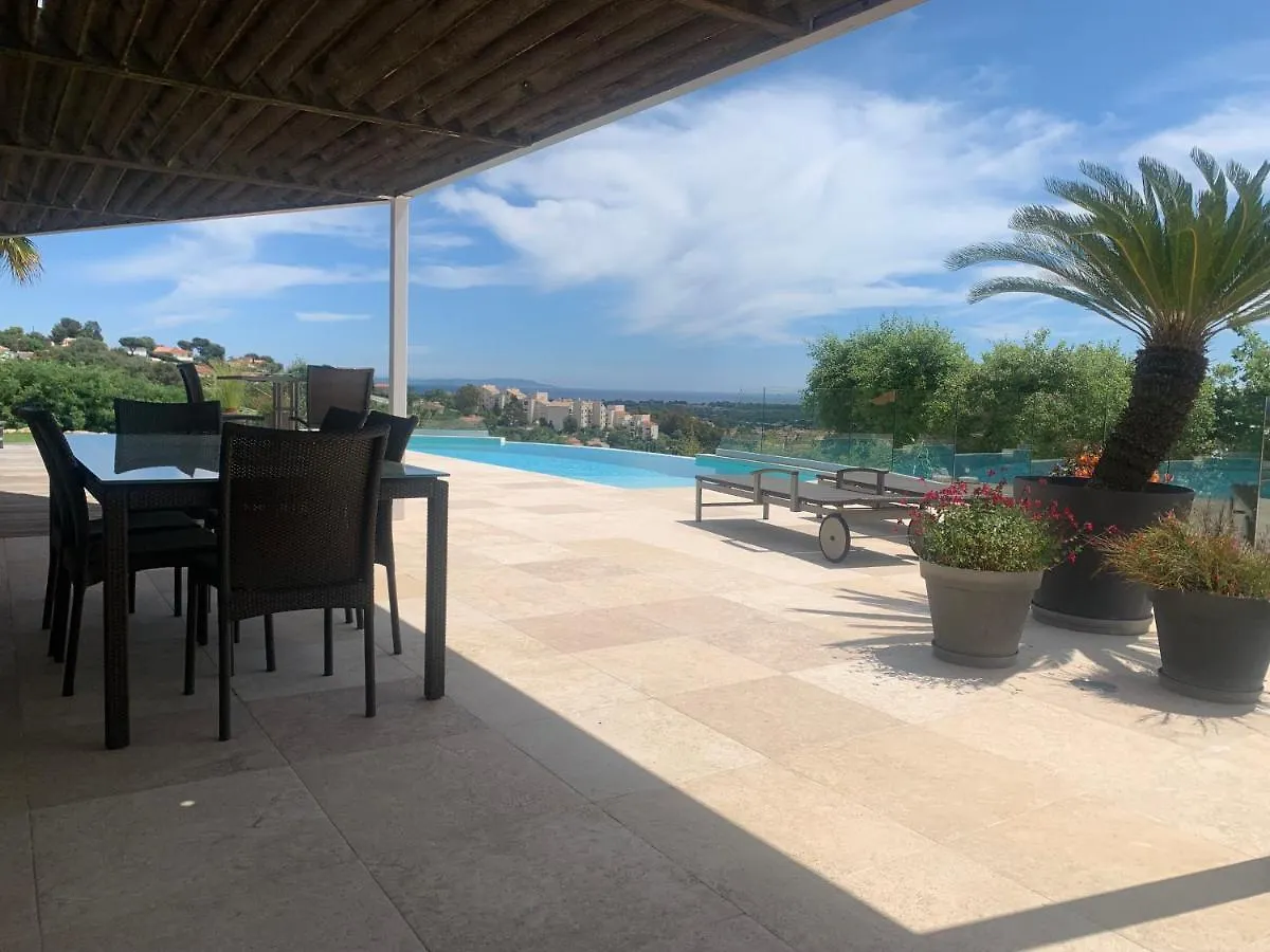 Maison Villa Contemporaine Vue Mer A Hyeres Var